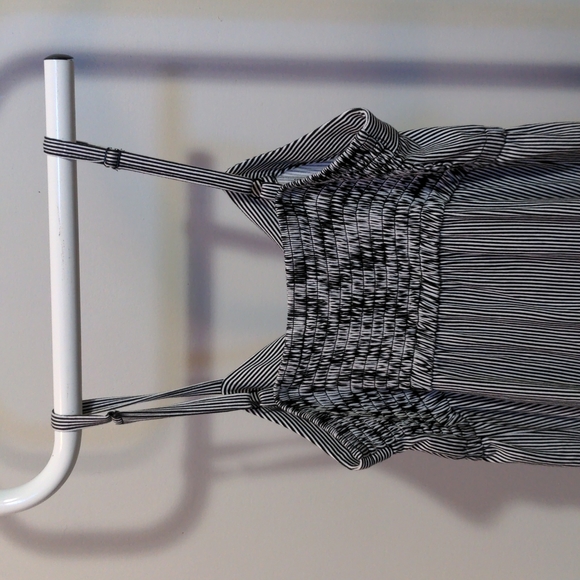 ❤️Ricki's Striped Tank top - Picture 6 of 9